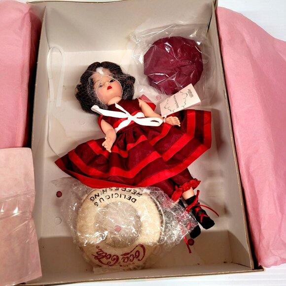 Madame Alexander 36025 Bathing Beauty 10'' Coca Cola 27/1000 New in Box w Damage - Picture 1 of 11